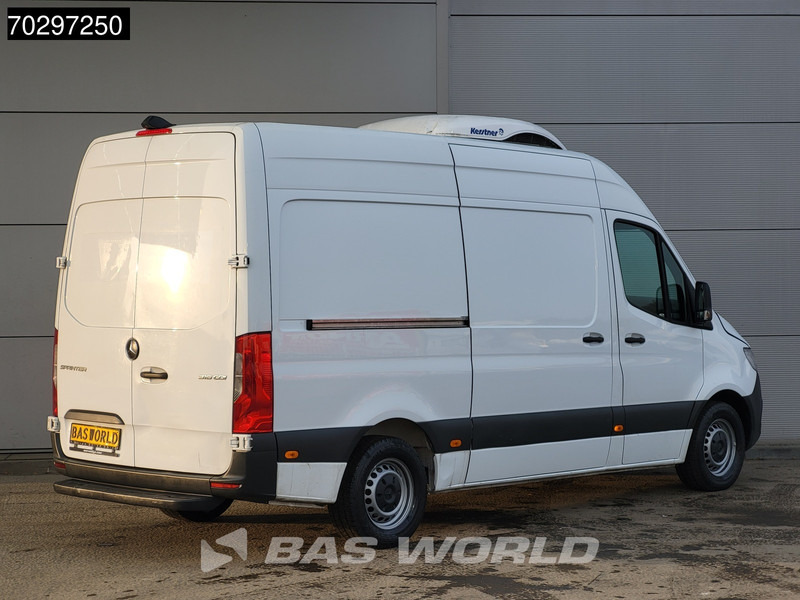 Mercedes-Benz Sprinter 316 CDI Koelwagen Kerstner 230v Stekker 160PK L2H2 Airco Camera MBUX CarPlay Euro6 L2 Koel Koeler Kühl Kühler Kühlwagen Euro6 Ai - Frigorifik kamyonet: fotoğraf 5 Mercedes-Benz Sprinter 316 CDI Koelwagen Kerstner 230v Stekker 160PK L2H2 Airco Camera MBUX CarPlay Euro6 L2 Koel Koeler Kühl Kühler Kühlwagen Euro6 Ai - Frigorifik kamyonet: fotoğraf 5