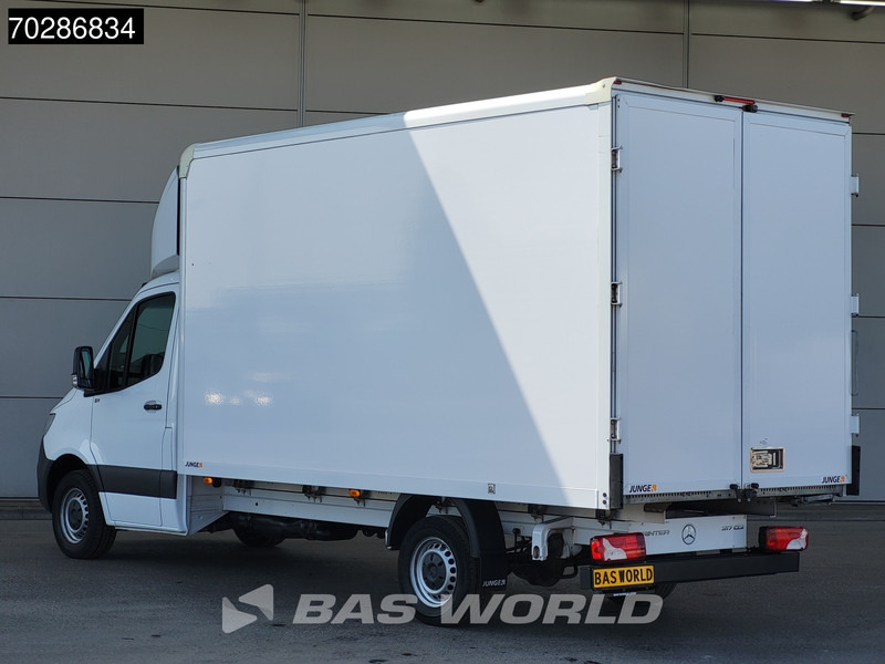 Mercedes-Benz Sprinter 317 CDI Automaat Bakwagen Achterdeuren Airco Camera Euro6 Meubelbak Koffer 21m3 Airco - Kapalı kasa kamyonet: fotoğraf 3 Mercedes-Benz Sprinter 317 CDI Automaat Bakwagen Achterdeuren Airco Camera Euro6 Meubelbak Koffer 21m3 Airco - Kapalı kasa kamyonet: fotoğraf 3
