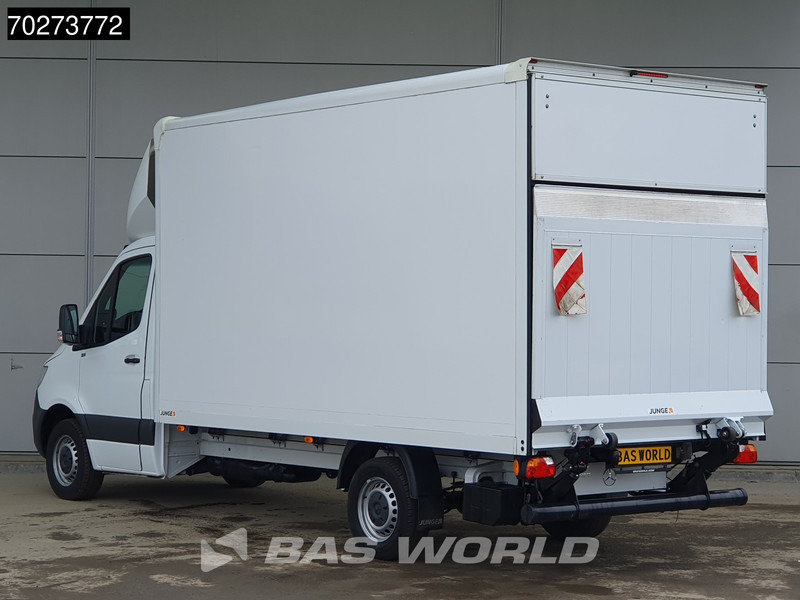 Mercedes-Benz Sprinter 317 CDI Automaat Bakwagen Laadklep Camera Airco Koffer Meubelbak 20m3 Airco - Kapalı kasa kamyonet: fotoğraf 2 Mercedes-Benz Sprinter 317 CDI Automaat Bakwagen Laadklep Camera Airco Koffer Meubelbak 20m3 Airco - Kapalı kasa kamyonet: fotoğraf 2