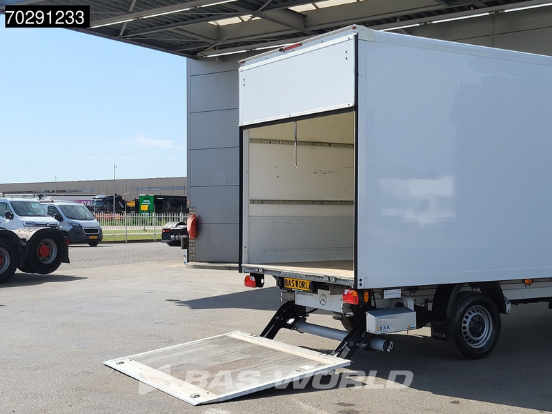 Mercedes-Benz Sprinter 317 CDI Automaat Bakwagen Laadklep Camera Airco Koffer Meubelbak 21m3 Airco - Kapalı kasa kamyonet: fotoğraf 5 Mercedes-Benz Sprinter 317 CDI Automaat Bakwagen Laadklep Camera Airco Koffer Meubelbak 21m3 Airco - Kapalı kasa kamyonet: fotoğraf 5