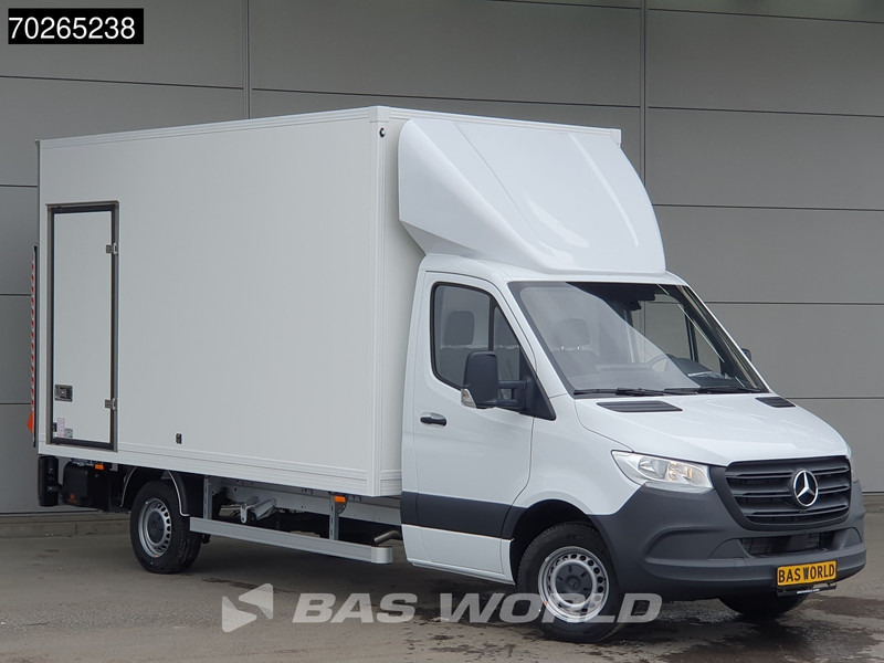 Mercedes-Benz Sprinter 317 CDI Automaat Laadklep Zijdeur Bakwagen Navi Airco Cruise MBUX Euro6 Meubelbak Koffer 21m3 Airco Cruise control - Kapalı kasa kamyonet: fotoğraf 5 Mercedes-Benz Sprinter 317 CDI Automaat Laadklep Zijdeur Bakwagen Navi Airco Cruise MBUX Euro6 Meubelbak Koffer 21m3 Airco Cruise control - Kapalı kasa kamyonet: fotoğraf 5