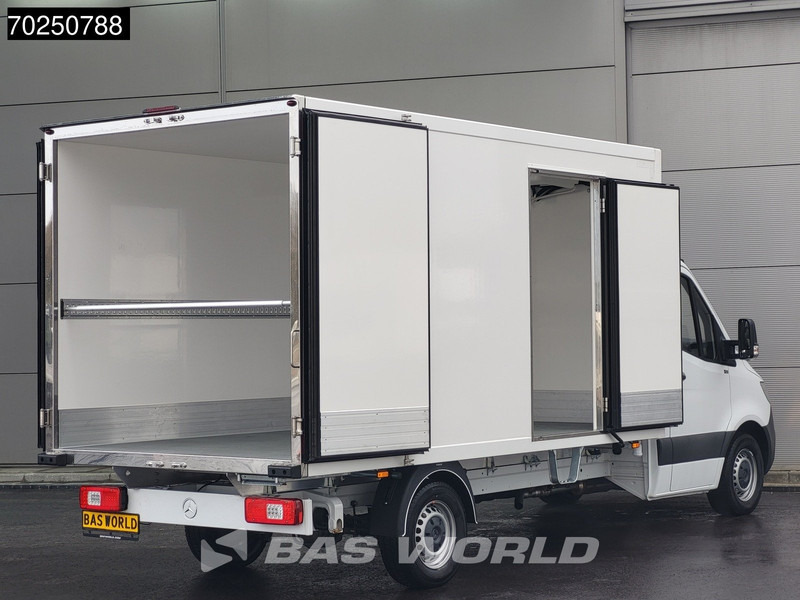 Mercedes-Benz Sprinter 317 CDI Koelwagen Automaat Zijdeur 2025-Model Thermo King V-300max 230v-Stekker 170PK Airco Cruise MBUX CarPlay Euro6 Koel Koele - Frigorifik kamyonet: fotoğraf 5 Mercedes-Benz Sprinter 317 CDI Koelwagen Automaat Zijdeur 2025-Model Thermo King V-300max 230v-Stekker 170PK Airco Cruise MBUX CarPlay Euro6 Koel Koele - Frigorifik kamyonet: fotoğraf 5