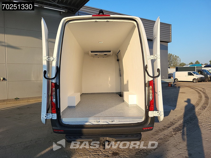 Mercedes-Benz Sprinter 317 CDI L3H2 Koelwagen Thermo King V-200 MAX 230V Stekker Trekhaak Airco Cruise Camera Navi Koeler Koel Kühlwagen 12m3 Airco Tre - Frigorifik kamyonet: fotoğraf 3 Mercedes-Benz Sprinter 317 CDI L3H2 Koelwagen Thermo King V-200 MAX 230V Stekker Trekhaak Airco Cruise Camera Navi Koeler Koel Kühlwagen 12m3 Airco Tre - Frigorifik kamyonet: fotoğraf 3