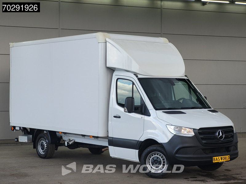 Mercedes-Benz Sprinter 317 CDI Laadklep Automaat 170PK Bakwagen Airco Euro6 Meubelbak Koffer 21m3 Airco - Kapalı kasa kamyonet: fotoğraf 5 Mercedes-Benz Sprinter 317 CDI Laadklep Automaat 170PK Bakwagen Airco Euro6 Meubelbak Koffer 21m3 Airco - Kapalı kasa kamyonet: fotoğraf 5
