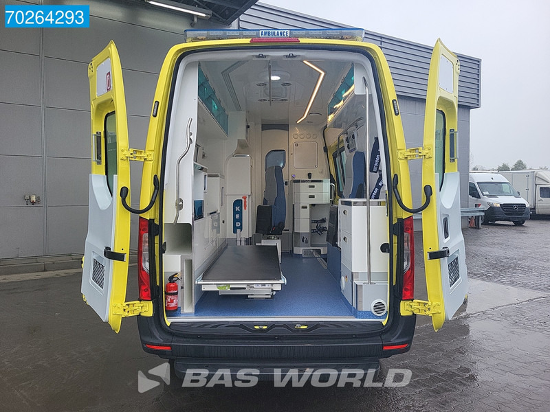 Mercedes-Benz Sprinter 319 CDI Automaat Nieuw! Complete Ambulance Ziekenwagen Rettungswagen Krankenwagen Airco - Ambulans arabası: fotoğraf 3 Mercedes-Benz Sprinter 319 CDI Automaat Nieuw! Complete Ambulance Ziekenwagen Rettungswagen Krankenwagen Airco - Ambulans arabası: fotoğraf 3