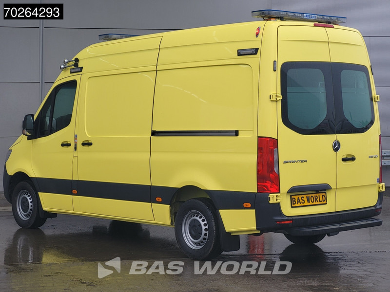 Mercedes-Benz Sprinter 319 CDI Automaat Nieuw! Complete Ambulance Ziekenwagen Rettungswagen Krankenwagen Airco - Ambulans arabası: fotoğraf 2 Mercedes-Benz Sprinter 319 CDI Automaat Nieuw! Complete Ambulance Ziekenwagen Rettungswagen Krankenwagen Airco - Ambulans arabası: fotoğraf 2