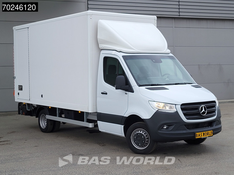 Mercedes-Benz Sprinter 515 CDI Automaat 1000kg Laadklep Dubbellucht Bakwagen MBUX Airco Cruise MBUX Koffer Meubelbak 21m3 Airco Cruise control - Kapalı kasa kamyonet: fotoğraf 2 Mercedes-Benz Sprinter 515 CDI Automaat 1000kg Laadklep Dubbellucht Bakwagen MBUX Airco Cruise MBUX Koffer Meubelbak 21m3 Airco Cruise control - Kapalı kasa kamyonet: fotoğraf 2