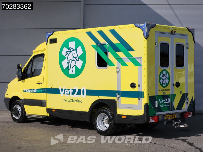 Mercedes-Benz Sprinter 519 CDI 3.0L V6 Automaat 190PK Ambulance Trekhaak Airco Cruise APK 02-2026 Euro6 Rettungswagen Krankenwagen 13m3 Airco Trekhaak - Ambulans arabası: fotoğraf 2 Mercedes-Benz Sprinter 519 CDI 3.0L V6 Automaat 190PK Ambulance Trekhaak Airco Cruise APK 02-2026 Euro6 Rettungswagen Krankenwagen 13m3 Airco Trekhaak - Ambulans arabası: fotoğraf 2
