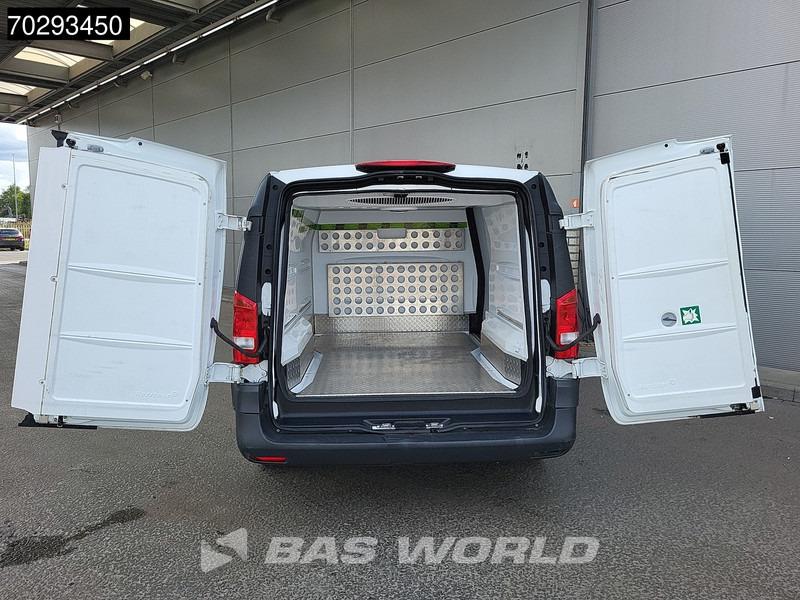 Mercedes-Benz eVito Elektrisch Koelwagen L2H1 41kWh WLTP 105km Automaat Kerstner Airco L2 Koel Koeler Kühl Kühler Kühlwagen 3m3 Airco - Frigorifik kamyonet, Elektrikli kamyonet: fotoğraf 3 Mercedes-Benz eVito Elektrisch Koelwagen L2H1 41kWh WLTP 105km Automaat Kerstner Airco L2 Koel Koeler Kühl Kühler Kühlwagen 3m3 Airco - Frigorifik kamyonet, Elektrikli kamyonet: fotoğraf 3