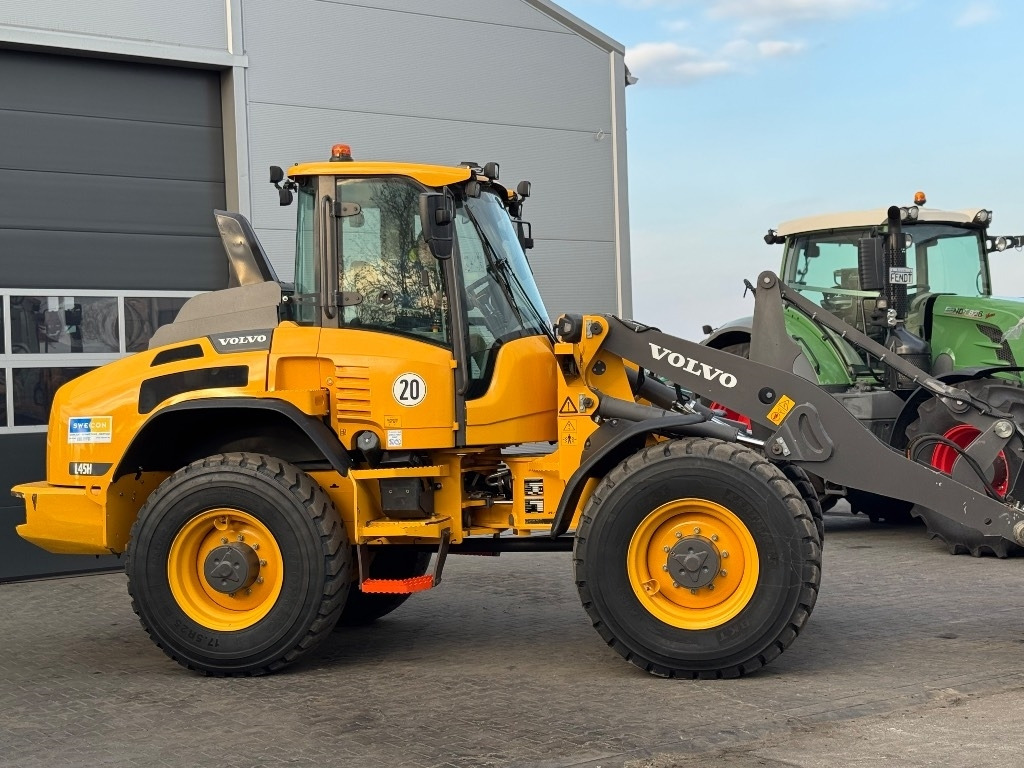 Volvo L 45 H - Tekerlekli yükleyici: fotoğraf 5 Volvo L 45 H - Tekerlekli yükleyici: fotoğraf 5