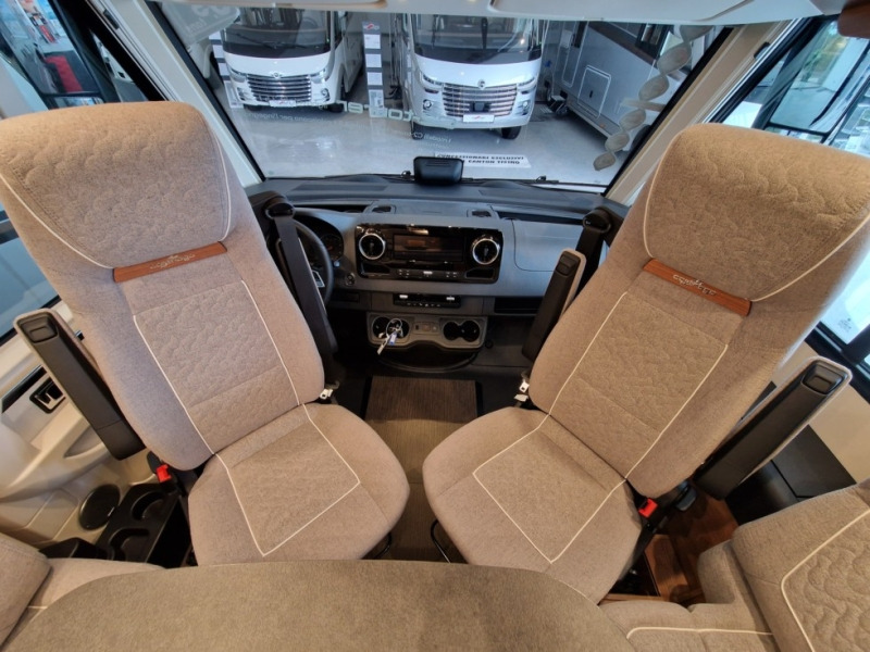 Carthago Carthago C2 Tourer I Mercedes 145 RB-LE - Entegre karavan: fotoğraf 5 Carthago Carthago C2 Tourer I Mercedes 145 RB-LE - Entegre karavan: fotoğraf 5