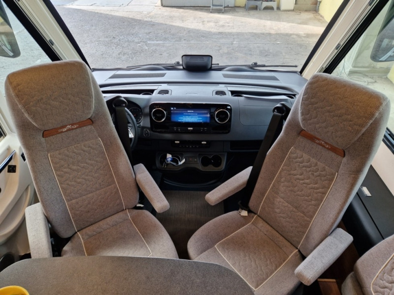 Carthago Carthago C2 Tourer I Mercedes 145 RB-LE - Entegre karavan: fotoğraf 5 Carthago Carthago C2 Tourer I Mercedes 145 RB-LE - Entegre karavan: fotoğraf 5
