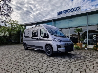 Laika Kosmo 60 Camper Van - Camper van: fotoğraf 1 Laika Kosmo 60 Camper Van - Camper van: fotoğraf 1