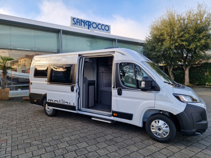 Malibu Relax 640 LE R - Entegre karavan: fotoğraf 2 Malibu Relax 640 LE R - Entegre karavan: fotoğraf 2