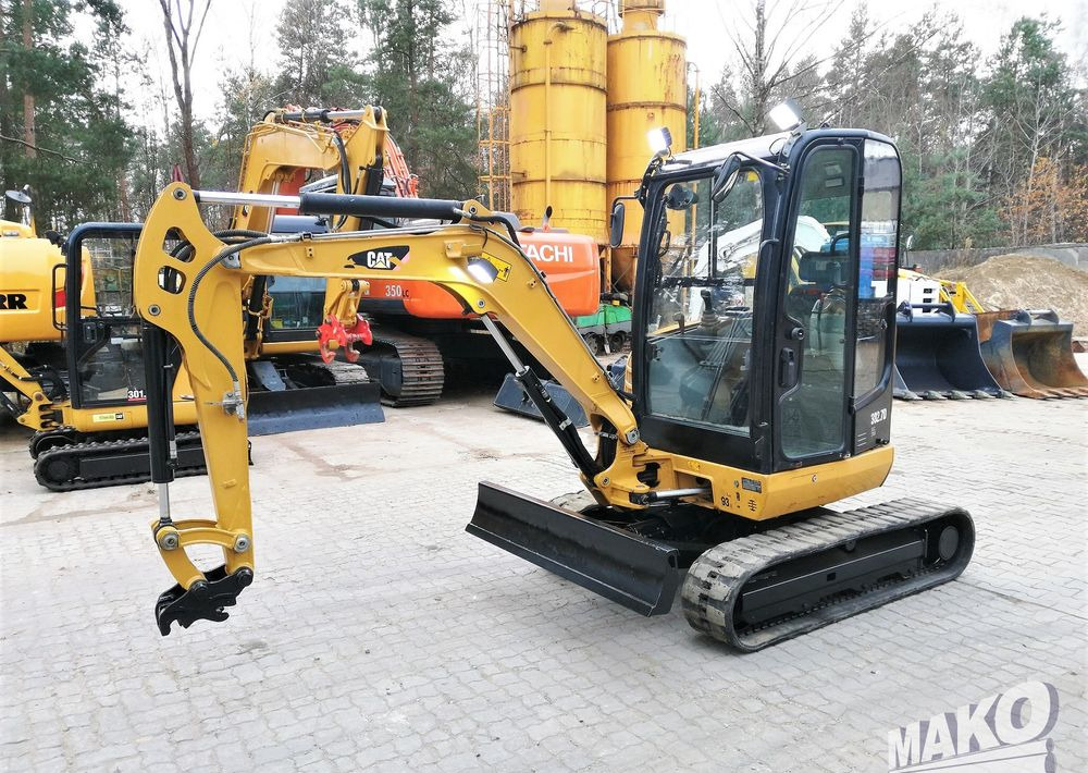 Caterpillar 302.7 D CR - Paletli ekskavatör: fotoğraf 1 Caterpillar 302.7 D CR - Paletli ekskavatör: fotoğraf 1