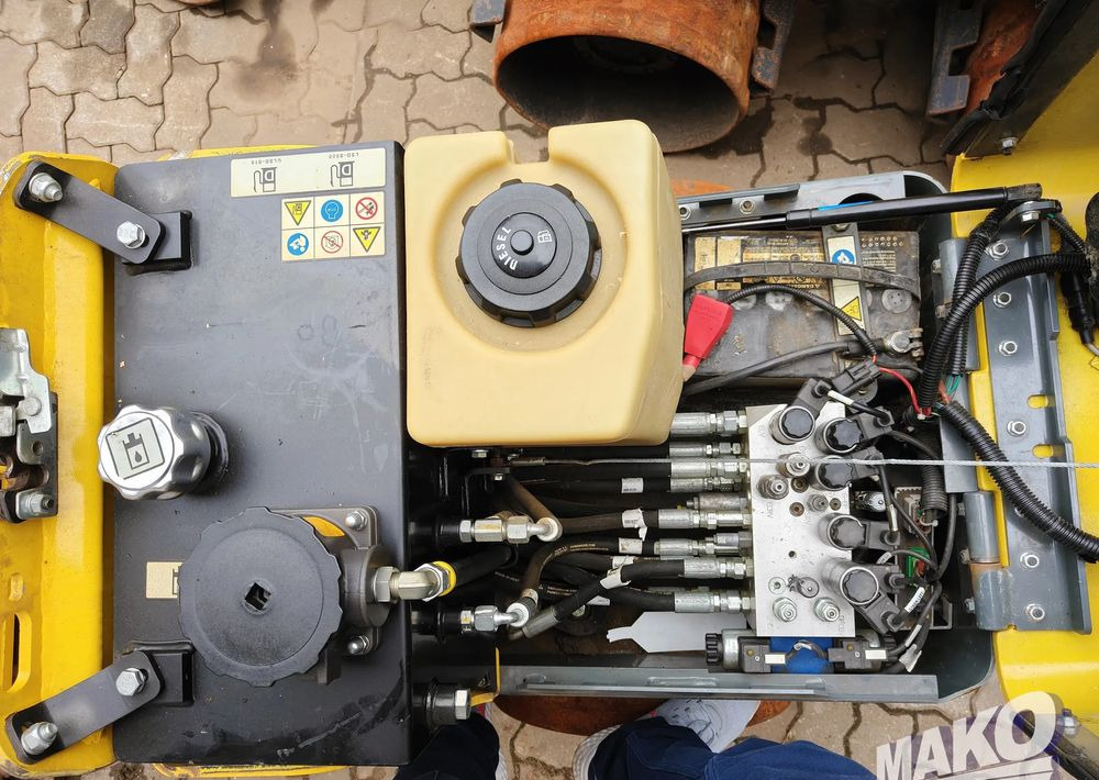 Silindir makinesi Wacker Neuson RTSC3: fotoğraf 8 Silindir makinesi Wacker Neuson RTSC3: fotoğraf 8