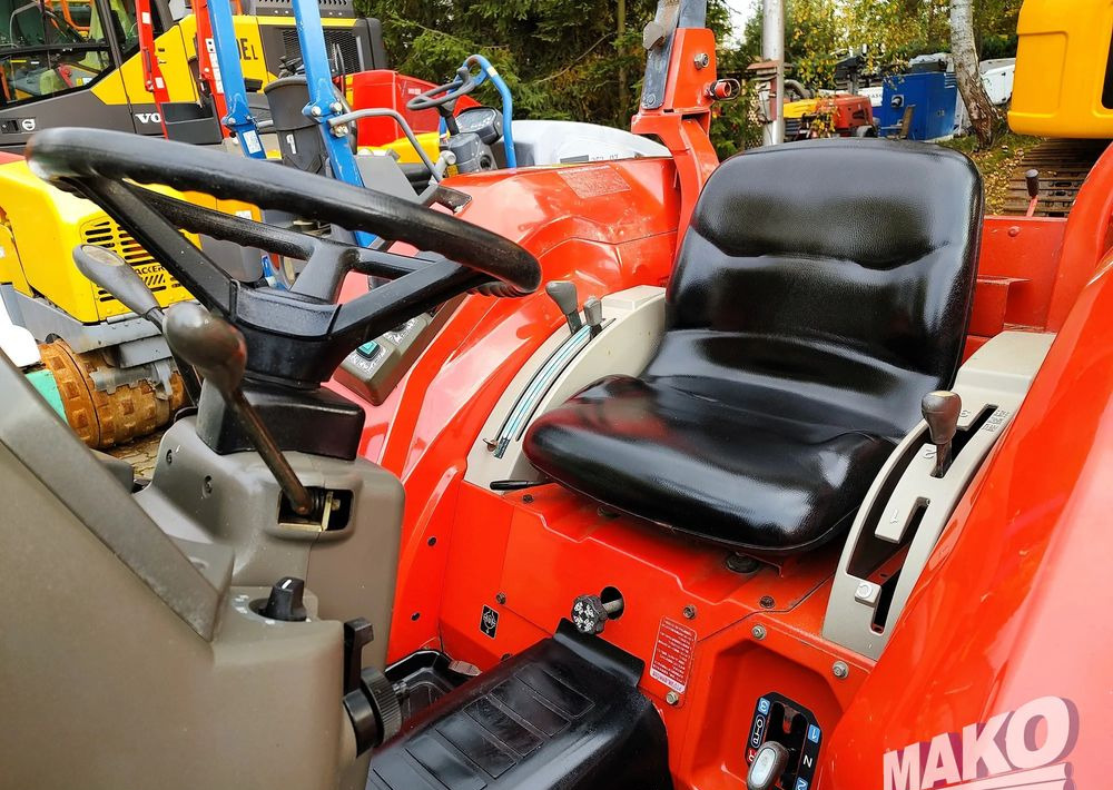Traktör Yanmar US328: fotoğraf 8