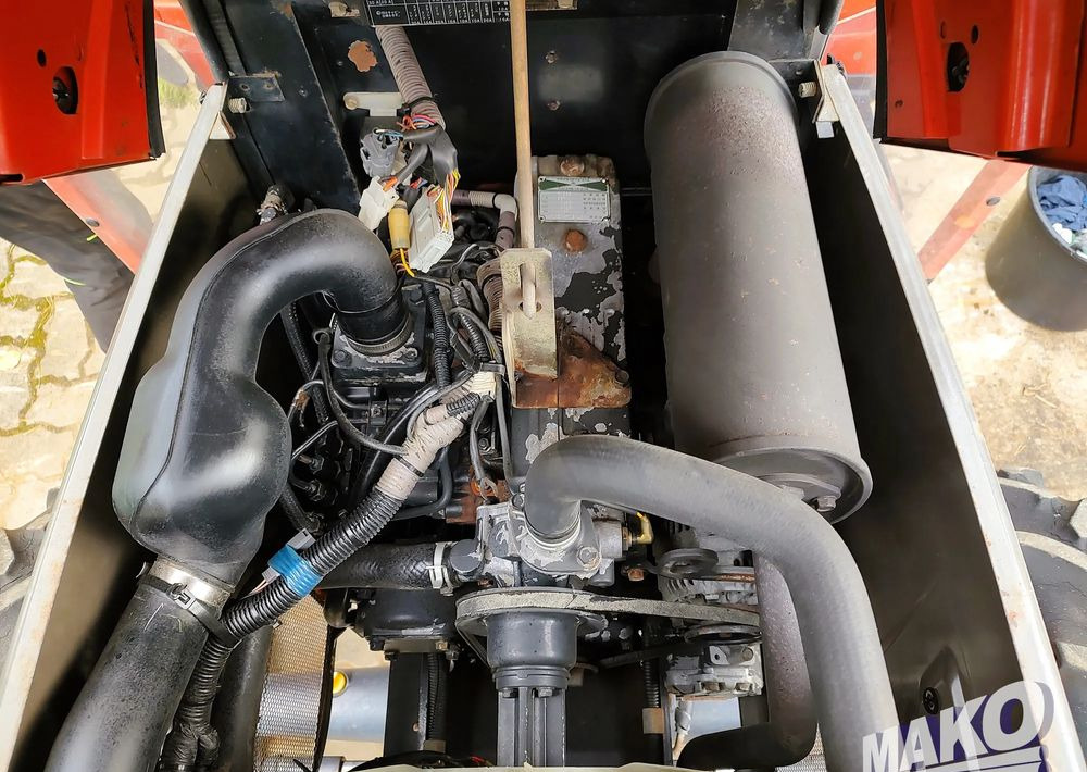 Traktör Yanmar US328: fotoğraf 12