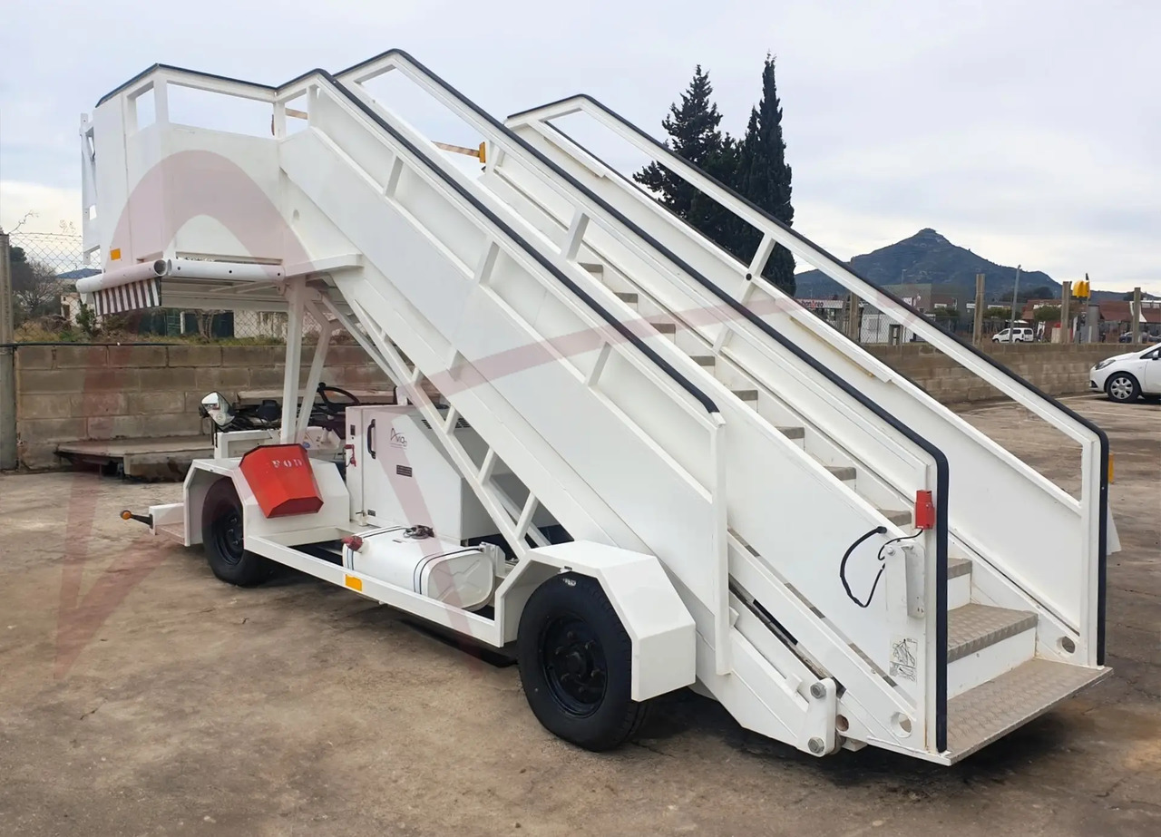 EINSA EDA - Uçak merdiveni: fotoğraf 3 EINSA EDA - Uçak merdiveni: fotoğraf 3