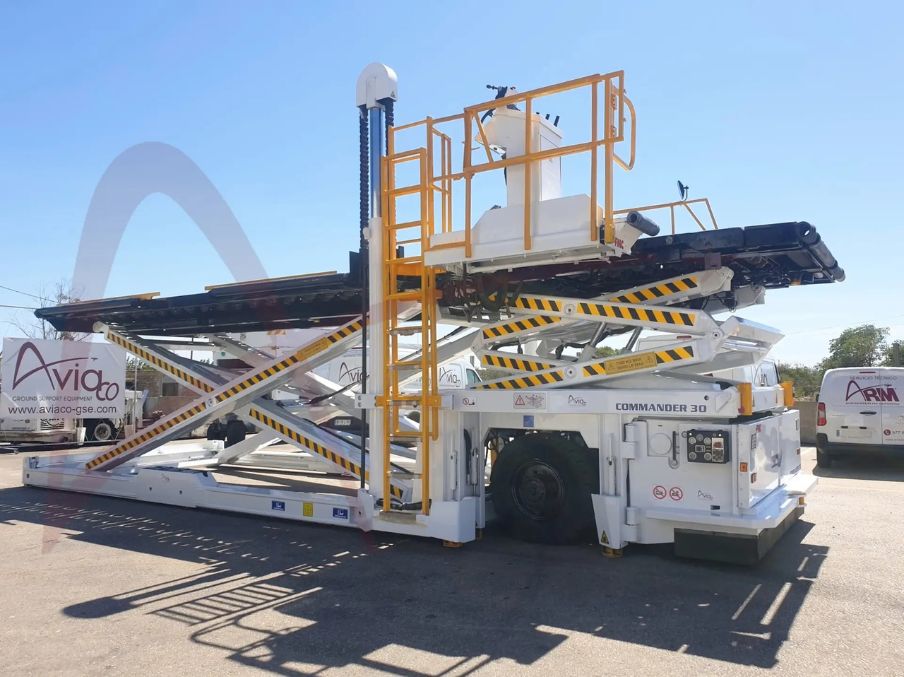 FMC COMMANDER 30 - Konteyner/ Palet yükleyici: fotoğraf 3 FMC COMMANDER 30 - Konteyner/ Palet yükleyici: fotoğraf 3