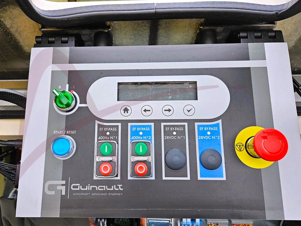 GUINAULT GA180V51D2000 - Yer güç ünitesi: fotoğraf 3 GUINAULT GA180V51D2000 - Yer güç ünitesi: fotoğraf 3