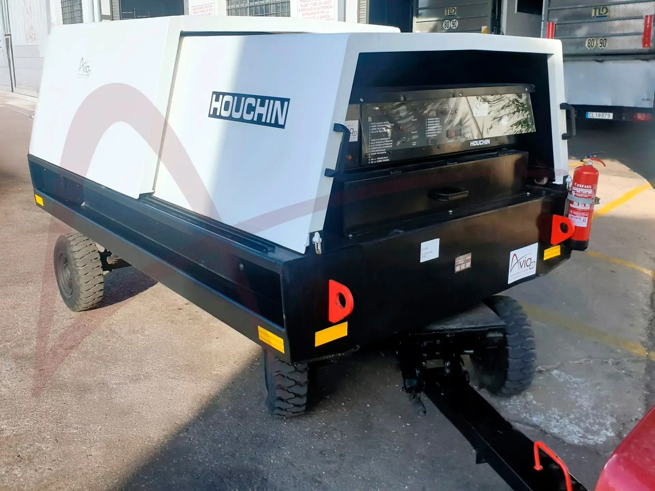 HOUCHIN D690-100SV - Yer güç ünitesi: fotoğraf 2 HOUCHIN D690-100SV - Yer güç ünitesi: fotoğraf 2