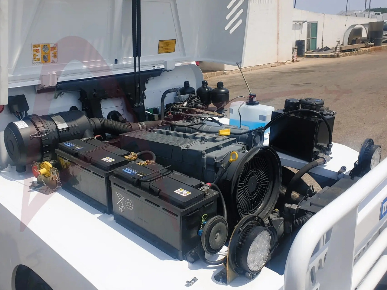 MULAG COMET 4 - Bagaj traktörü: fotoğraf 4 MULAG COMET 4 - Bagaj traktörü: fotoğraf 4