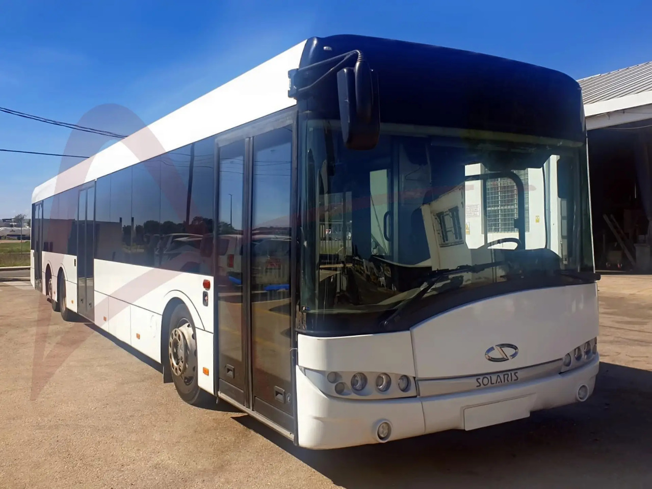 SOLARIS URBINO 15 - Havaalanı otobüsü: fotoğraf 1 SOLARIS URBINO 15 - Havaalanı otobüsü: fotoğraf 1