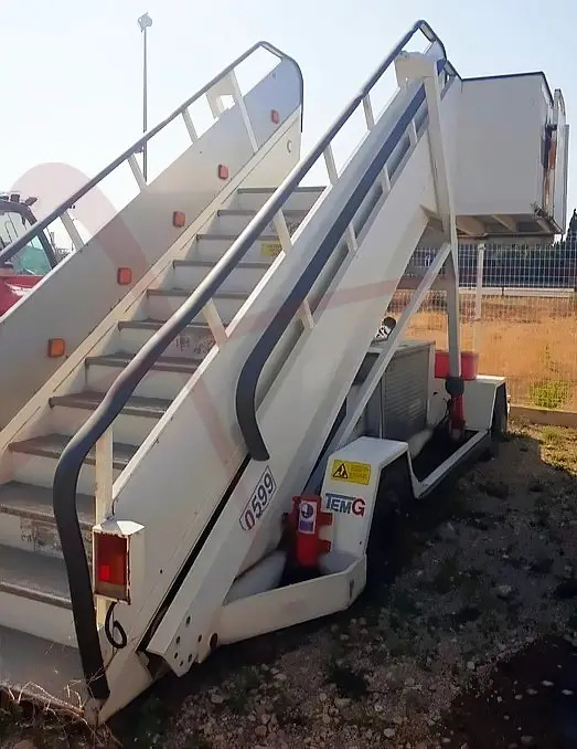 TEMG TG2244 - Uçak merdiveni: fotoğraf 1 TEMG TG2244 - Uçak merdiveni: fotoğraf 1