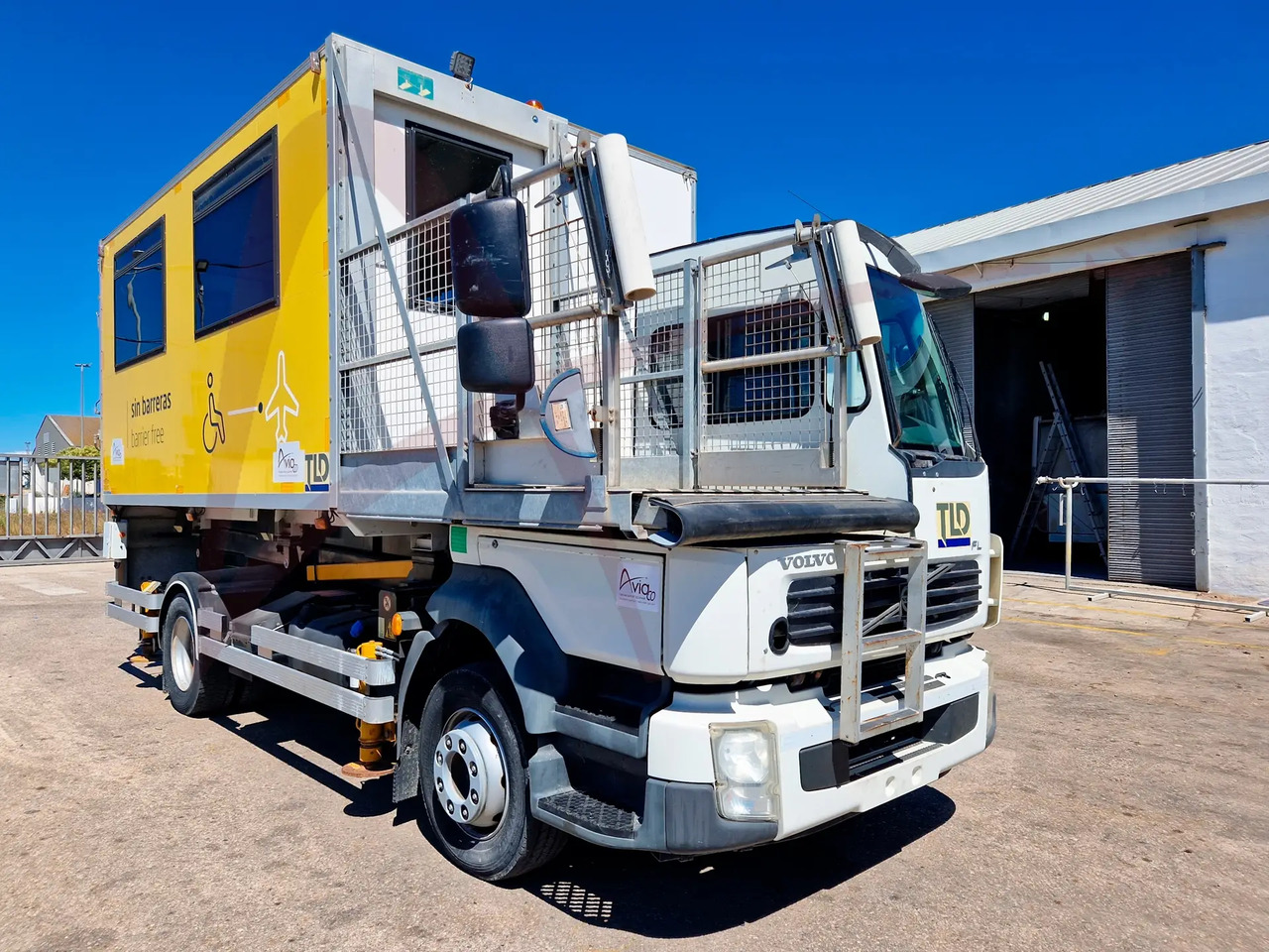 TLD CHTP PM-5.9 - Ambulift araçı: fotoğraf 3 TLD CHTP PM-5.9 - Ambulift araçı: fotoğraf 3