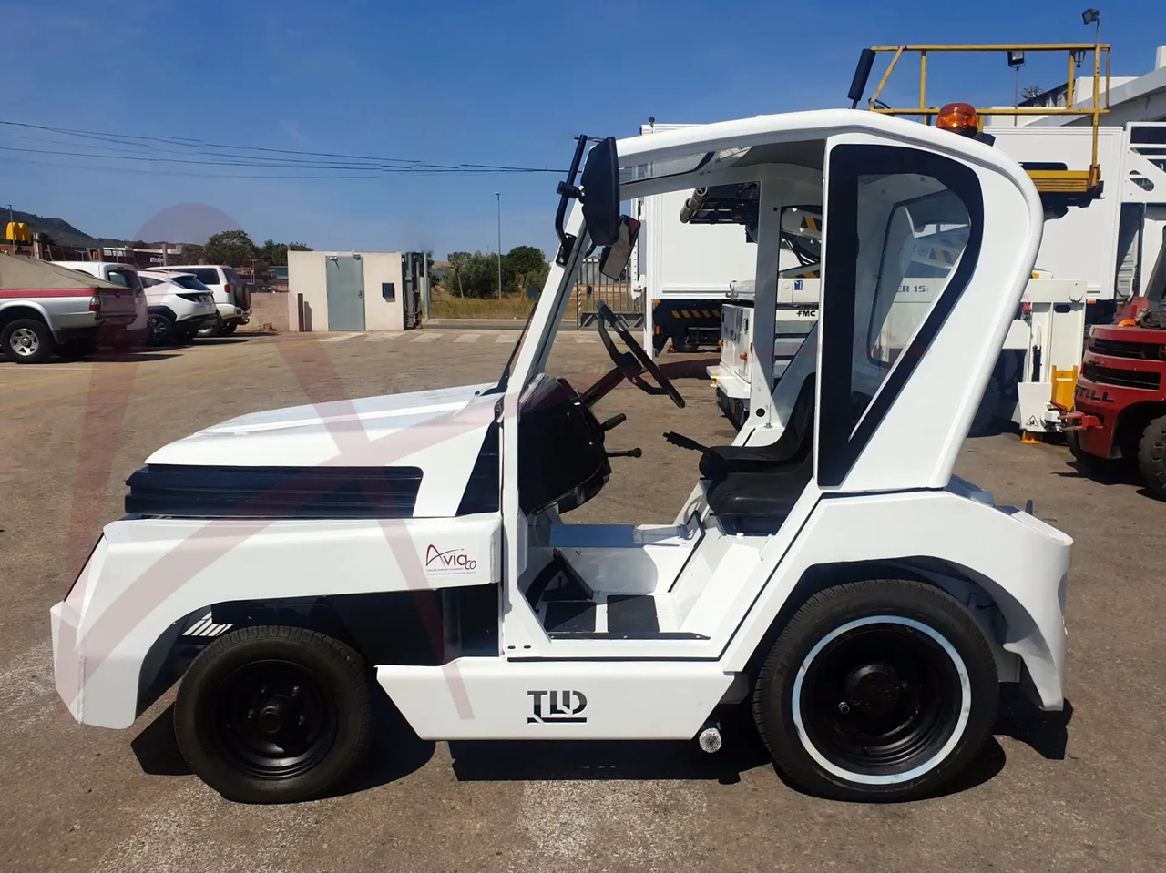 TLD TMX-20 - Bagaj traktörü: fotoğraf 3 TLD TMX-20 - Bagaj traktörü: fotoğraf 3