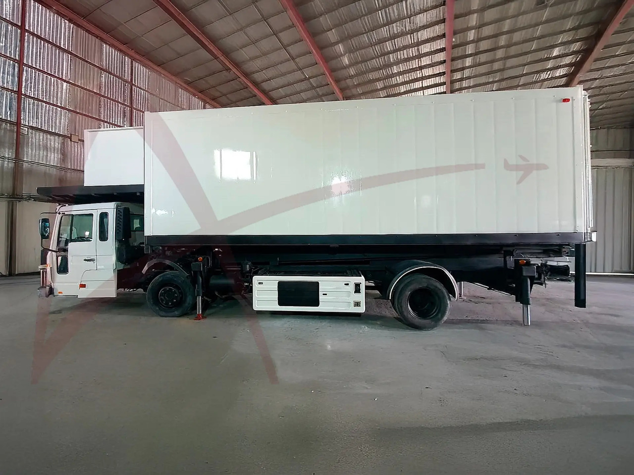 VOLVO AEROLIFT-B-VO/FL616H - Uçak ikram aracı: fotoğraf 1 VOLVO AEROLIFT-B-VO/FL616H - Uçak ikram aracı: fotoğraf 1