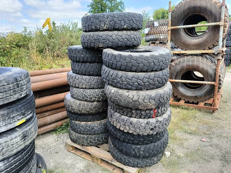 Michelin 6,50 R16 C 7,00R16 C 22/100R16 255/100R16 banden l - Lastikler ve jantlar - İş makinaları: fotoğraf 4 Michelin 6,50 R16 C 7,00R16 C 22/100R16 255/100R16 banden l - Lastikler ve jantlar - İş makinaları: fotoğraf 4