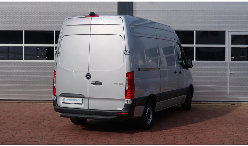 Mercedes-Benz Sprinter 319 3.0 CDI L2H2 V6 AUT/ 360/ LED/ MBUX/ ACC/ CLIMA/ STANDKACH - Panelvan: fotoğraf 5 Mercedes-Benz Sprinter 319 3.0 CDI L2H2 V6 AUT/ 360/ LED/ MBUX/ ACC/ CLIMA/ STANDKACH - Panelvan: fotoğraf 5
