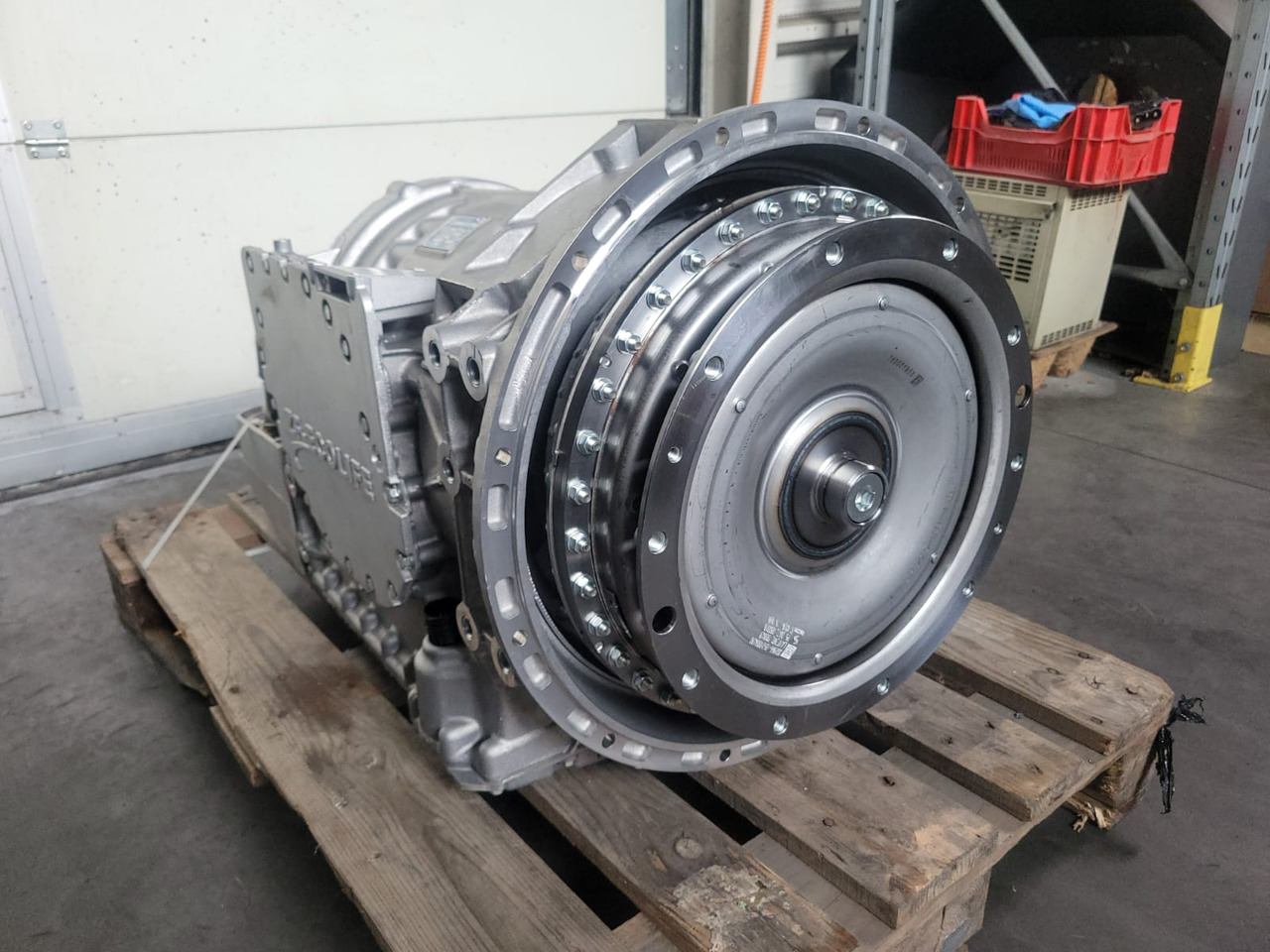 ZF 6 AP 1200B - Vites kutusu - Otobüs: fotoğraf 2 ZF 6 AP 1200B - Vites kutusu - Otobüs: fotoğraf 2