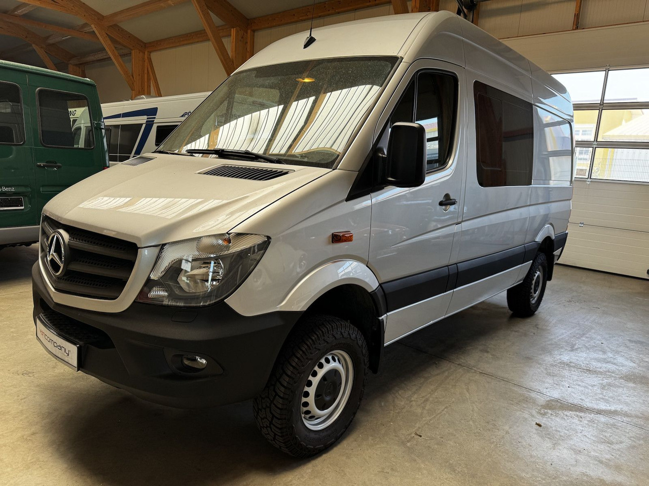 Mercedes-Benz Sprinter 316 CDI 4x4 ZG3 8-Sitzer wie neu! - Binek araba: fotoğraf 1 Mercedes-Benz Sprinter 316 CDI 4x4 ZG3 8-Sitzer wie neu! - Binek araba: fotoğraf 1