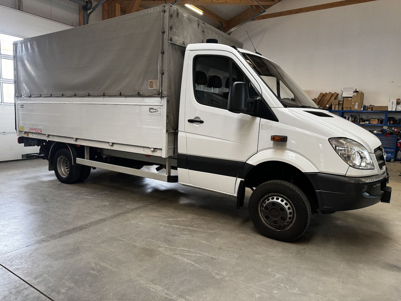 Mercedes-Benz Sprinter 516 CDI 4x4 Winde Pritsche LBW - Açık kasa kamyonet: fotoğraf 5 Mercedes-Benz Sprinter 516 CDI 4x4 Winde Pritsche LBW - Açık kasa kamyonet: fotoğraf 5