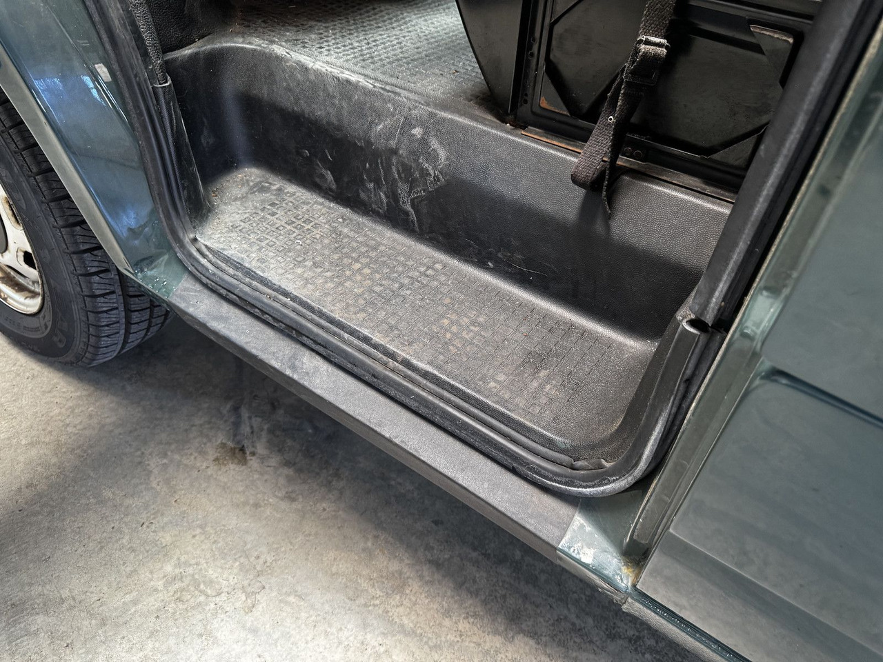 Küçük panelvan Volkswagen T4 2.5 Syncro 1. Hand H-Kennzeichen: fotoğraf 21