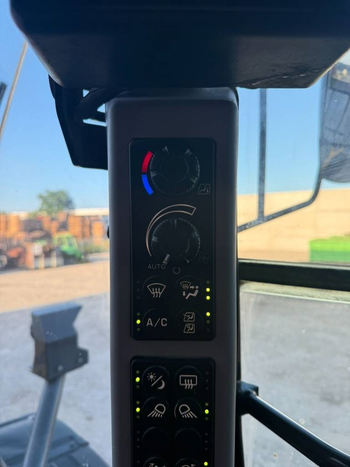 Tekerlekli yükleyici KOMATSU WA475-10EO: fotoğraf 10 Tekerlekli yükleyici KOMATSU WA475-10EO: fotoğraf 10