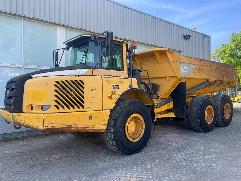 Volvo A25E - Belden kırma kaya kamyonu: fotoğraf 5 Volvo A25E - Belden kırma kaya kamyonu: fotoğraf 5