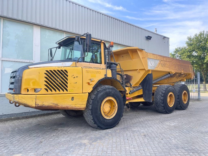 Volvo A25E - Belden kırma kaya kamyonu: fotoğraf 4 Volvo A25E - Belden kırma kaya kamyonu: fotoğraf 4