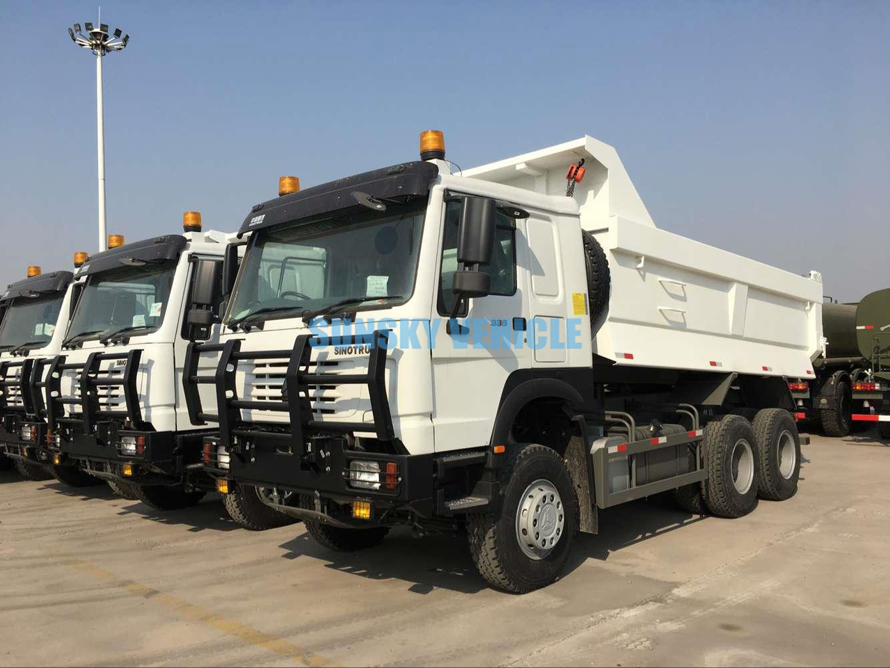 HOWO Brand New 6X4 380/430HP Tipper Truck - Damperli kamyon: fotoğraf 2 HOWO Brand New 6X4 380/430HP Tipper Truck - Damperli kamyon: fotoğraf 2