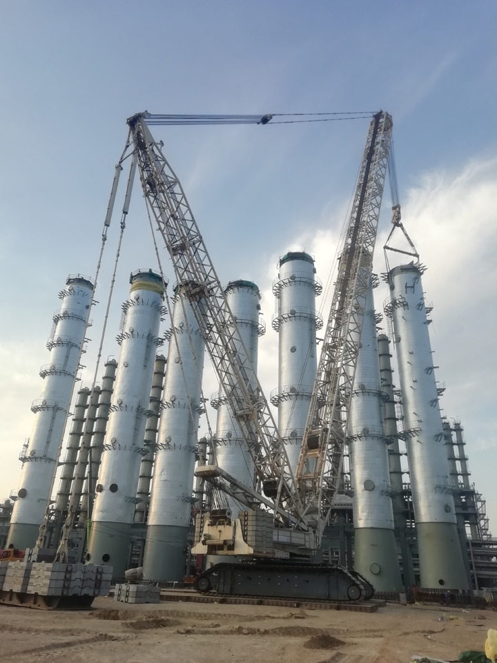 DEMAG CC6800-1 Construction Site Lifting Machine 1250t Second Hand Heavy Duty Crawler Crane Price - Paletli vinç: fotoğraf 2 DEMAG CC6800-1 Construction Site Lifting Machine 1250t Second Hand Heavy Duty Crawler Crane Price - Paletli vinç: fotoğraf 2