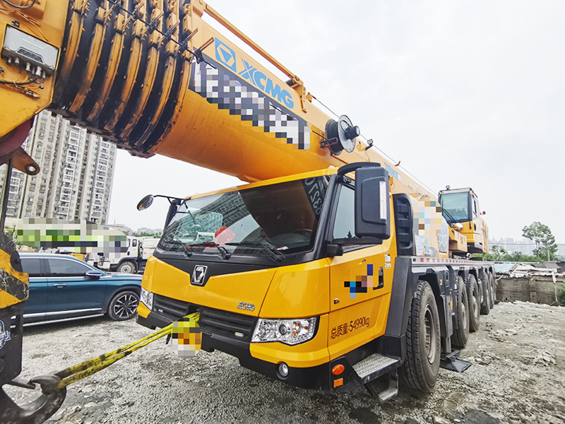 Xcmg 2024 used XCA130L8C_1 Hydraulic retraction all terrain crane - İş makinaları: fotoğraf 3 Xcmg 2024 used XCA130L8C_1 Hydraulic retraction all terrain crane - İş makinaları: fotoğraf 3