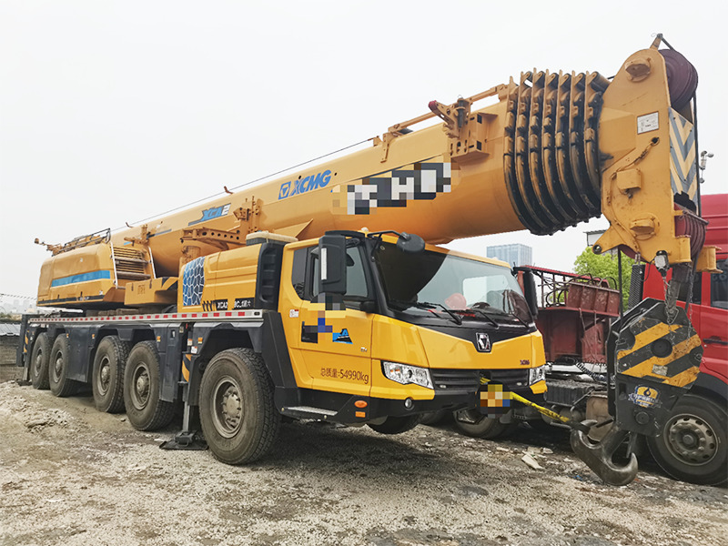 Xcmg 2024 used XCA130L8C_1 Hydraulic retraction all terrain crane - İş makinaları: fotoğraf 2 Xcmg 2024 used XCA130L8C_1 Hydraulic retraction all terrain crane - İş makinaları: fotoğraf 2