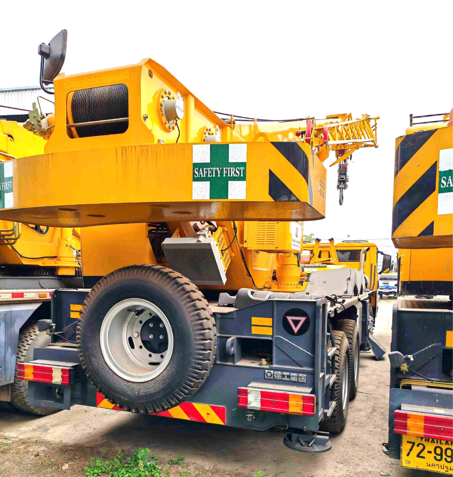 XCMG 2019 hydraulic telescopic arm 60ton truck crane XCT60_Y price - Mobil vinç: fotoğraf 2 XCMG 2019 hydraulic telescopic arm 60ton truck crane XCT60_Y price - Mobil vinç: fotoğraf 2