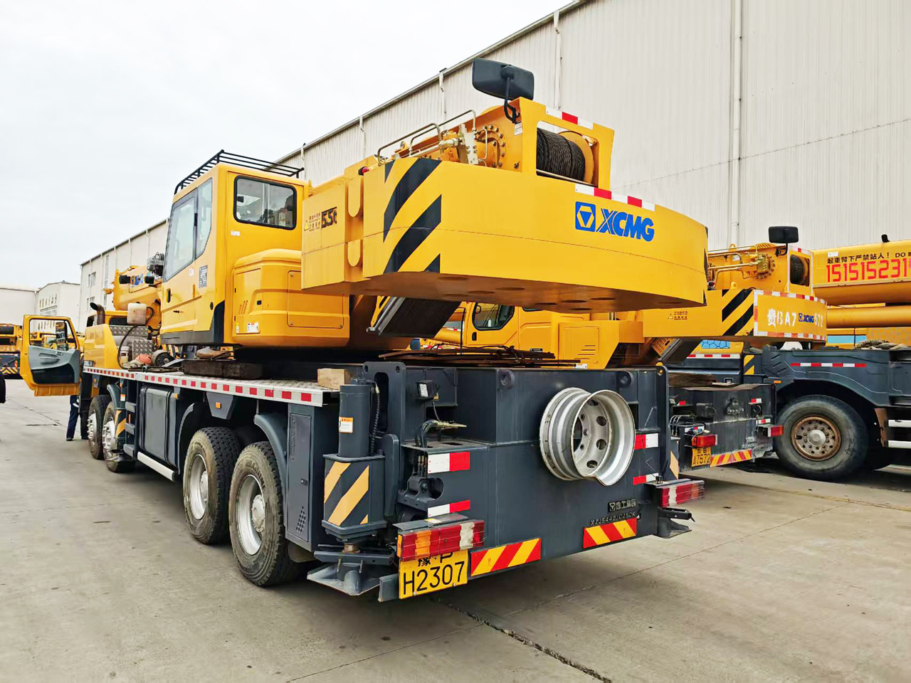XCMG Factory Second Hand 50 Ton Mobile Crane QY50K5C_1 Hydraulic Arm Crane For Trucks - Mobil vinç: fotoğraf 3 XCMG Factory Second Hand 50 Ton Mobile Crane QY50K5C_1 Hydraulic Arm Crane For Trucks - Mobil vinç: fotoğraf 3