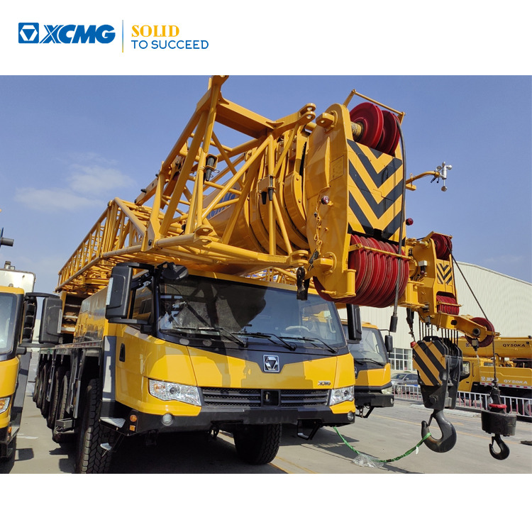XCMG Factory Second Hand Mobile Truck Crane QAY200 200 Ton All Terrain Cranes In Good Condition - All-terrain vinç: fotoğraf 1 XCMG Factory Second Hand Mobile Truck Crane QAY200 200 Ton All Terrain Cranes In Good Condition - All-terrain vinç: fotoğraf 1