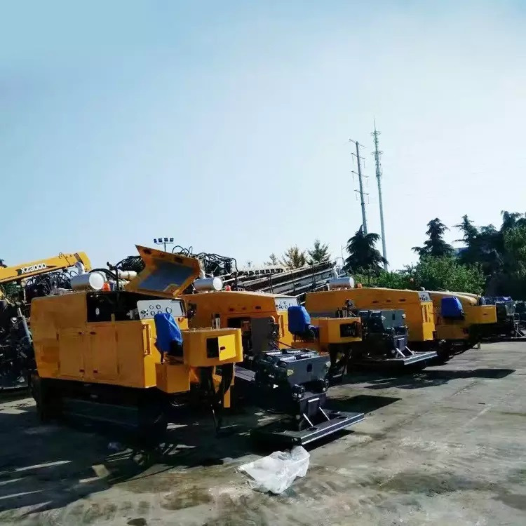 XCMG OEM Manufacturer XZ1350 Used Horizontal Directional Drilling Machine For Sale - Yatay sondaj makinesi: fotoğraf 4 XCMG OEM Manufacturer XZ1350 Used Horizontal Directional Drilling Machine For Sale - Yatay sondaj makinesi: fotoğraf 4