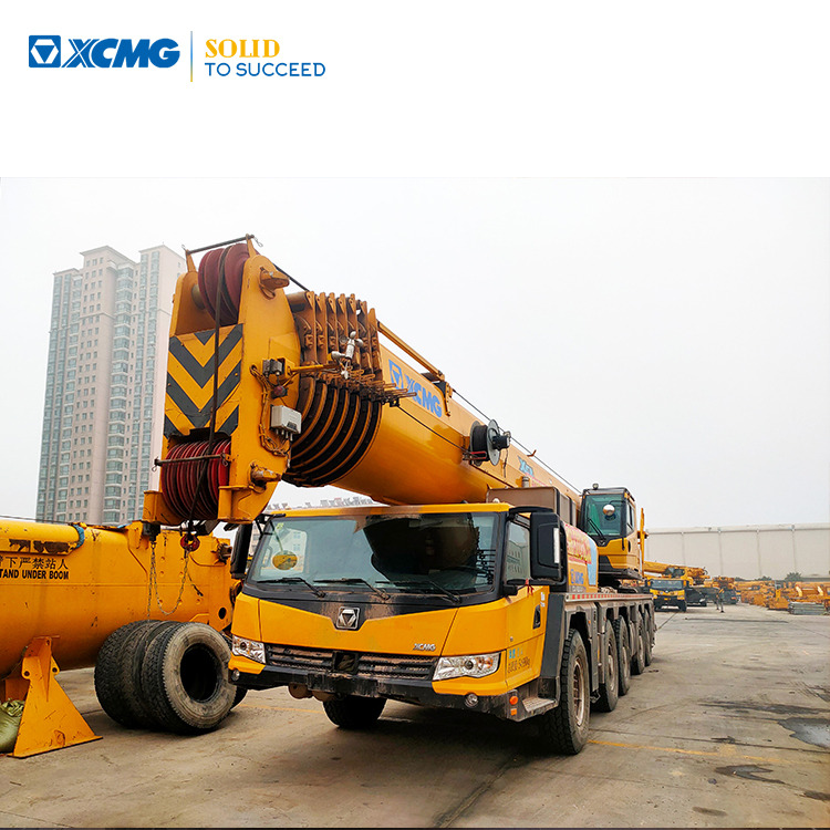 XCMG Official 130t Second Hand All Terrain Mobile Crane XCA130L8C Hydraulic Arm Crane Price List - All-terrain vinç: fotoğraf 1 XCMG Official 130t Second Hand All Terrain Mobile Crane XCA130L8C Hydraulic Arm Crane Price List - All-terrain vinç: fotoğraf 1